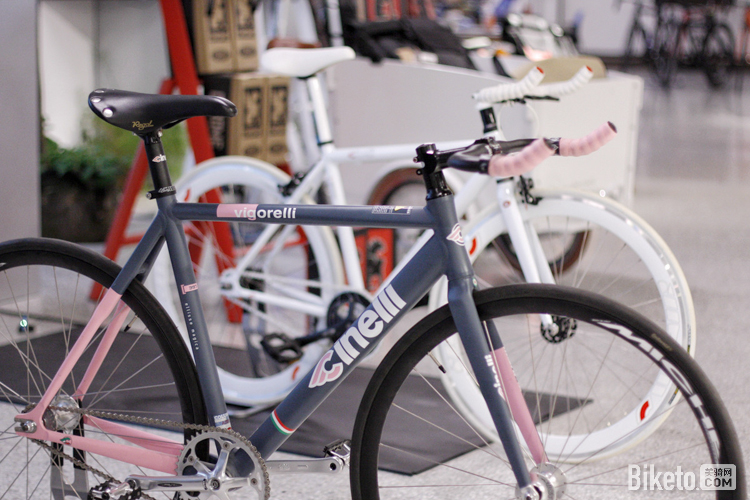 经典的粉色Vigorelli 经典的粉色Vigorelli