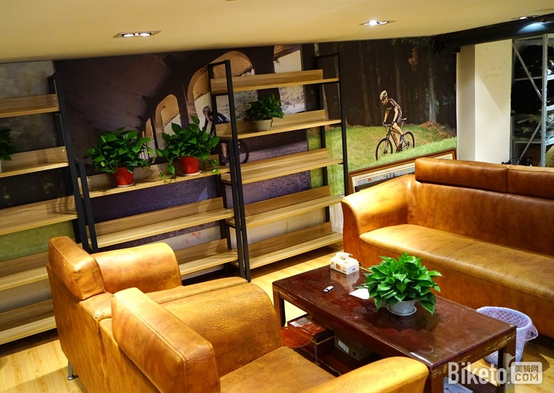 爱德仕专卖店 爱德仕专卖店