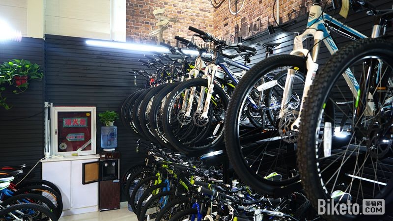 爱德仕专卖店 爱德仕专卖店