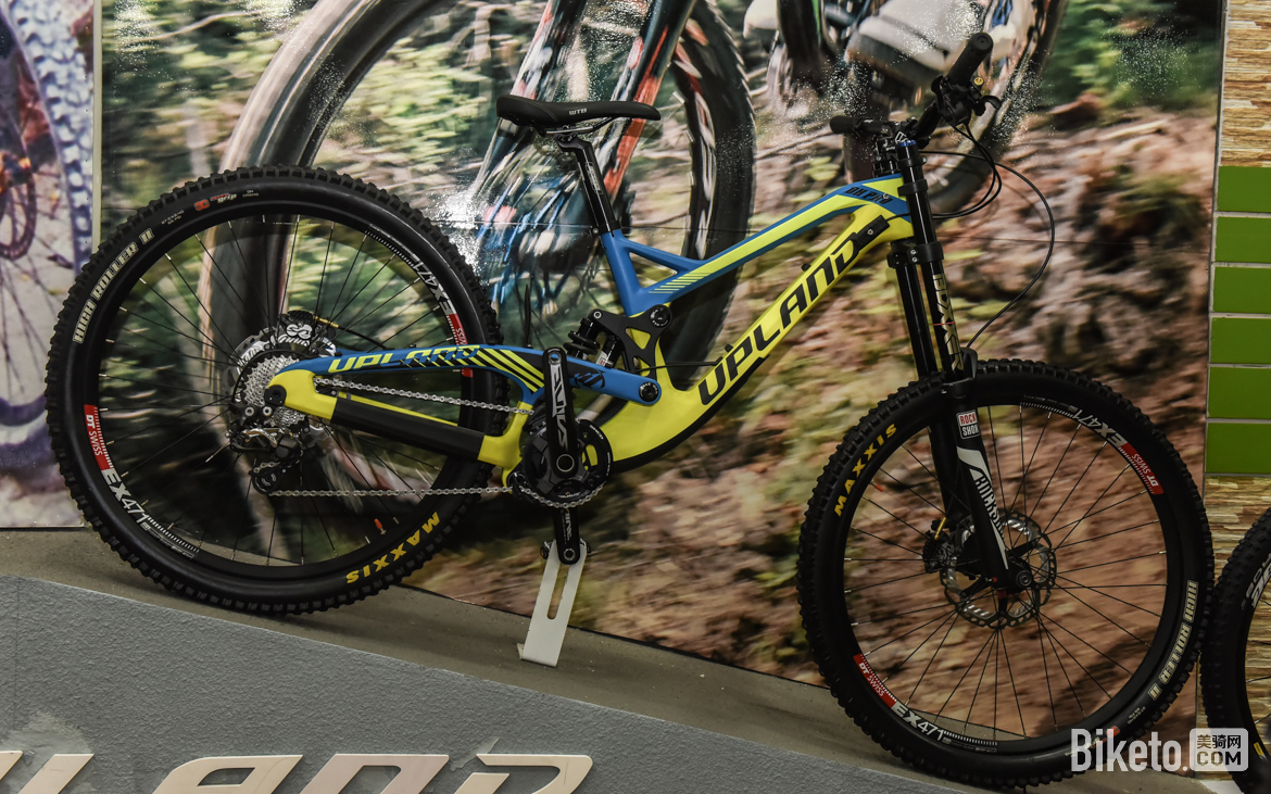 金轮集团经销商会议 金轮集团经销商会议