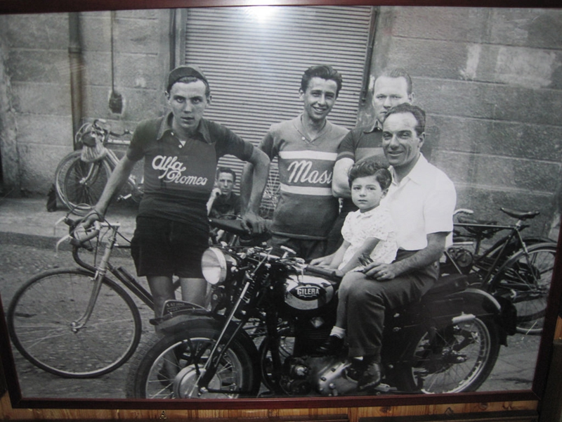 Faliero Masi(右一),Masi的儿子Alberto(右二).jpg Faliero Masi(右一),Masi的儿子Alberto(右二).jpg