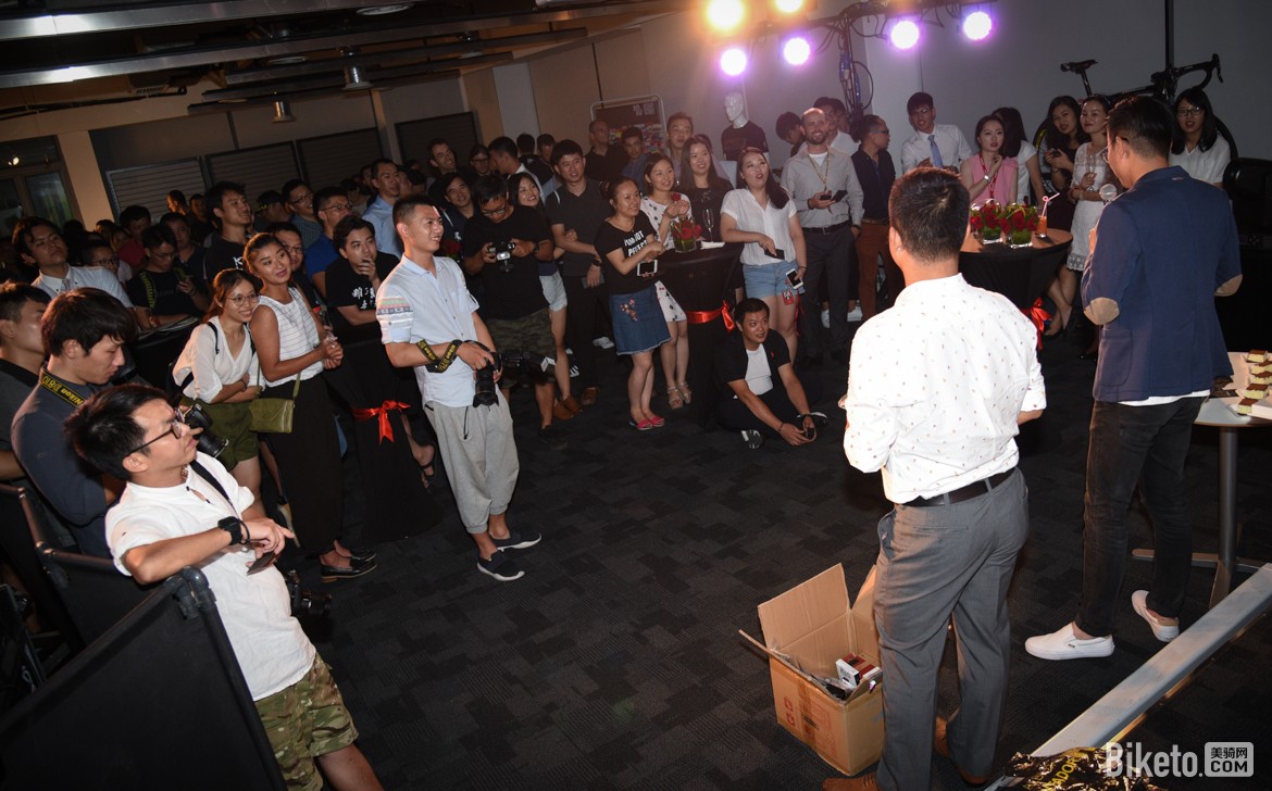 DSC_1586.jpg DSC_1586.jpg