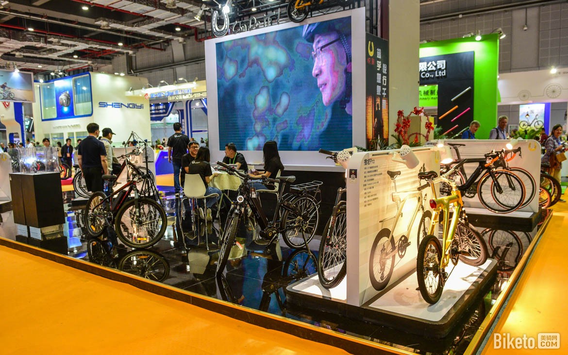 32ecda06bbc1a2f9d5ab54017eead37d.jpg DSC_7508.jpg