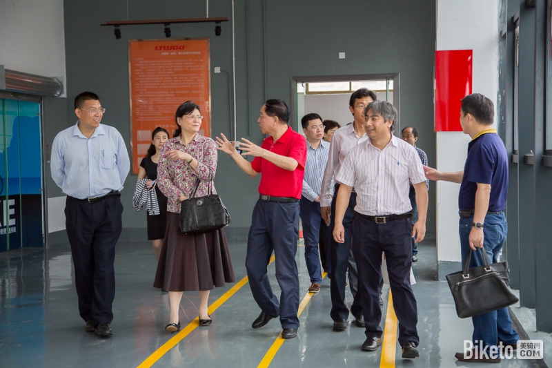 b4bd9adcd96528e54664c203c337d54b.jpg b4bd9adcd96528e54664c203c337d54b.jpg