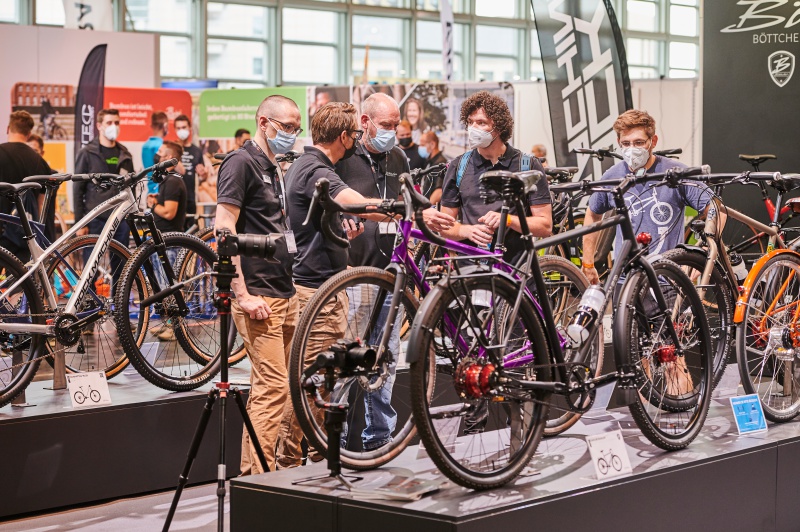 开云体育- 开云体育官方网站- 开云体育APP 最新2025爱玛科技：2026年推出的全系电动自行车及电摩类产品均搭载基础智能