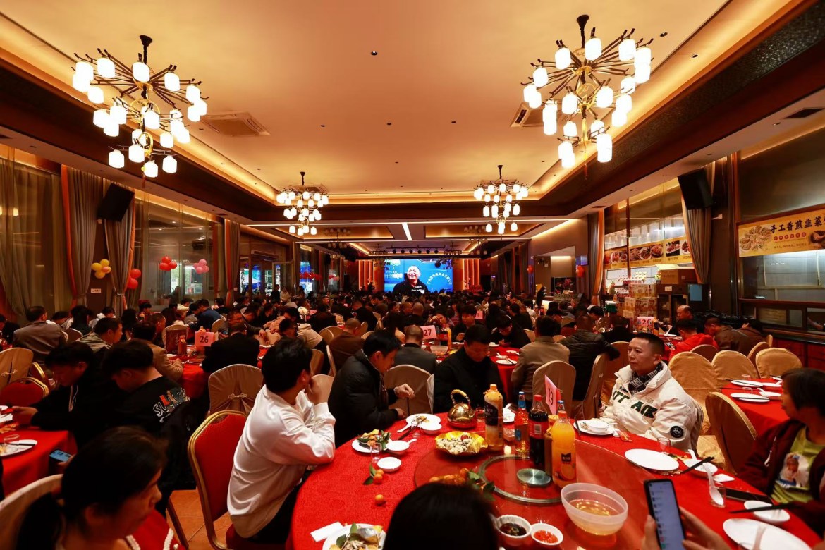 完美车业×肖聪 正式签约 以冠军标准 铸就避震专业品质