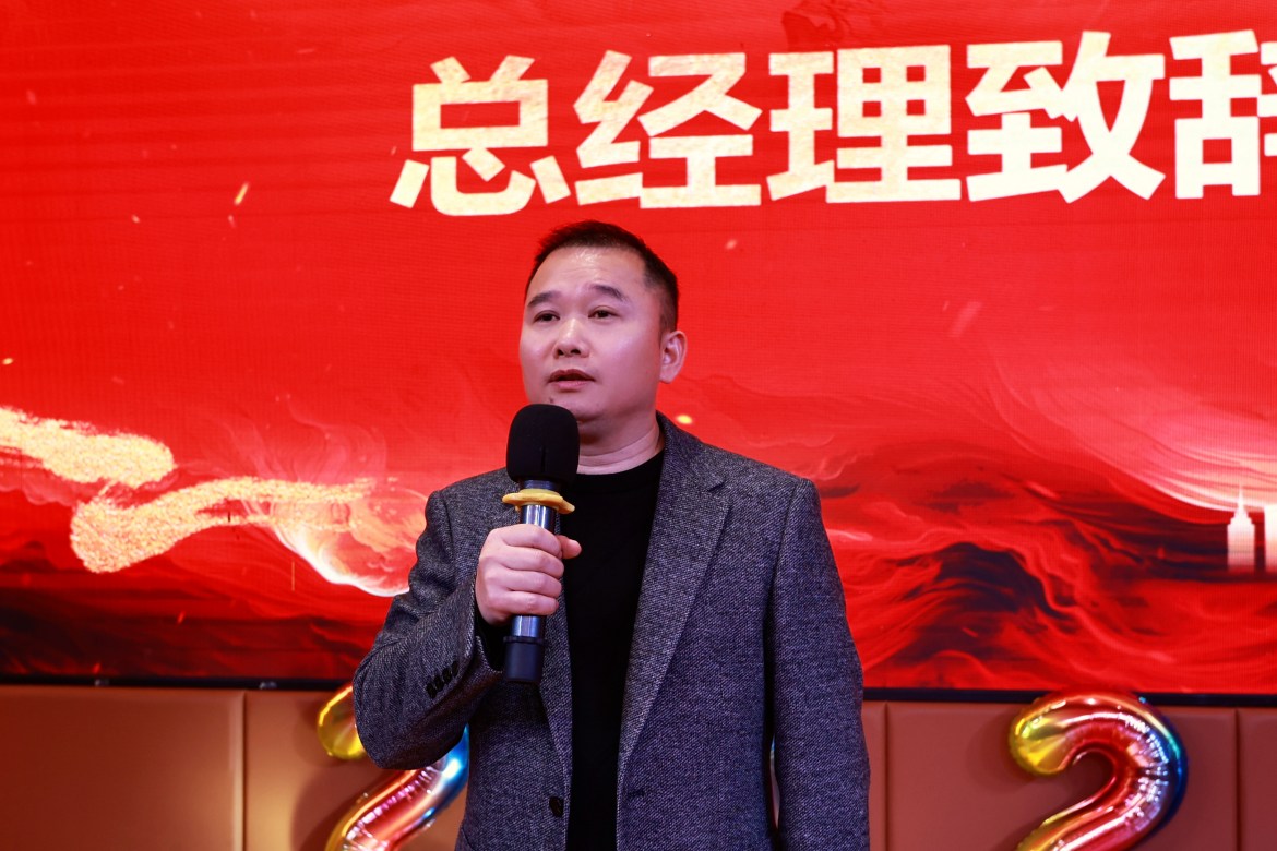 完美车业×肖聪 正式签约 以冠军标准 铸就避震专业品质