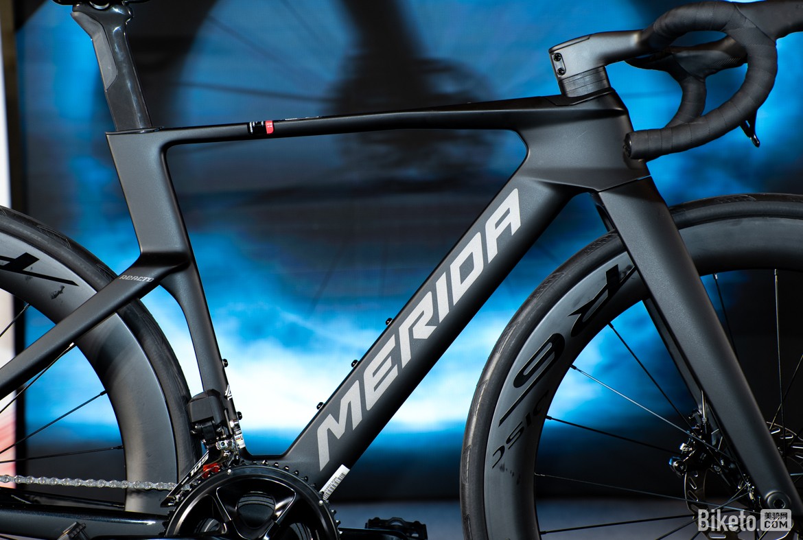 美利达-诺飞客车队2026新赛季发布会暨美利达第五代锐克多发布会