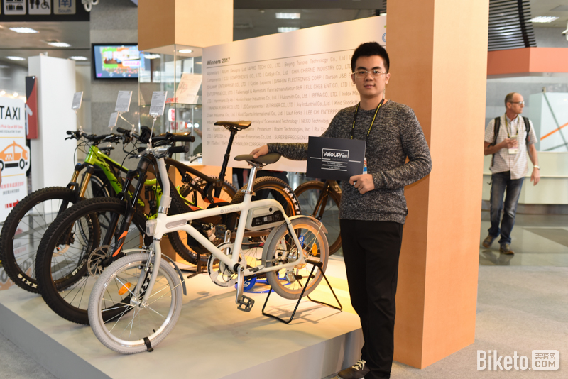 D:�����ļ���Ͷ���̨��չ�ɷ�