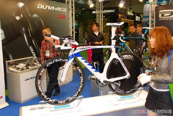 ̨���������г�չ