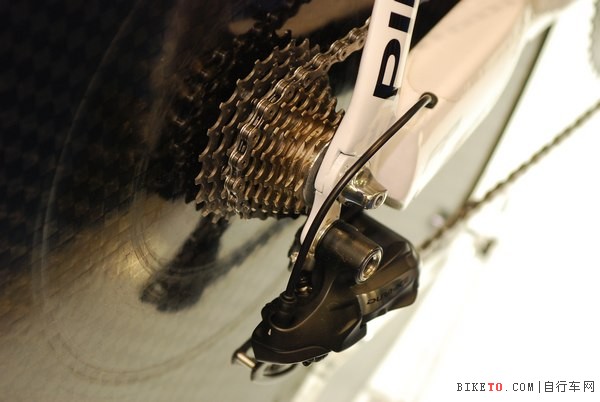 ̨���������г�չ