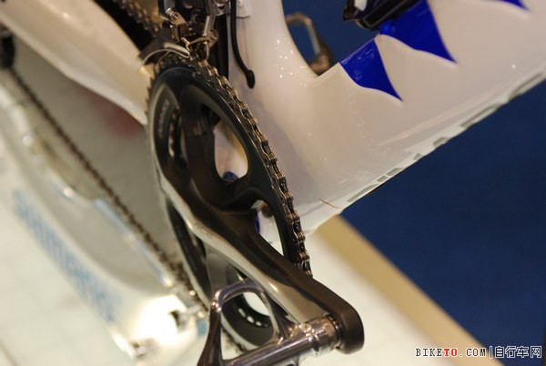 ̨���������г�չ