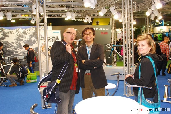 ̨���������г�չ