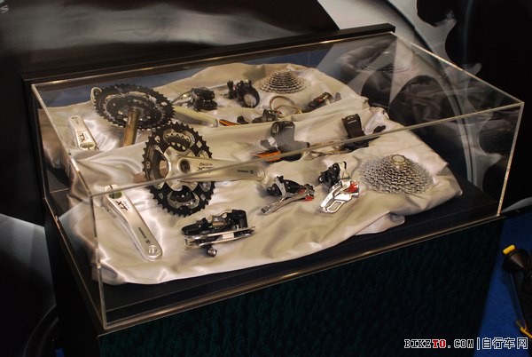 ̨���������г�չ