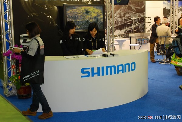 ̨���������г�չ