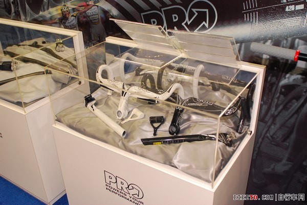 ̨���������г�չ