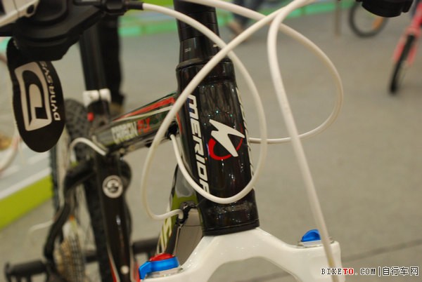 �Ϻ�չ������