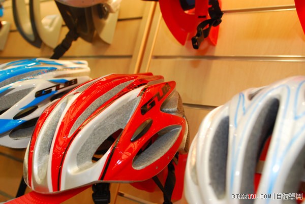 �Ϻ�չ����