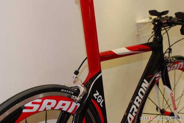 上海展神鹰碳纤