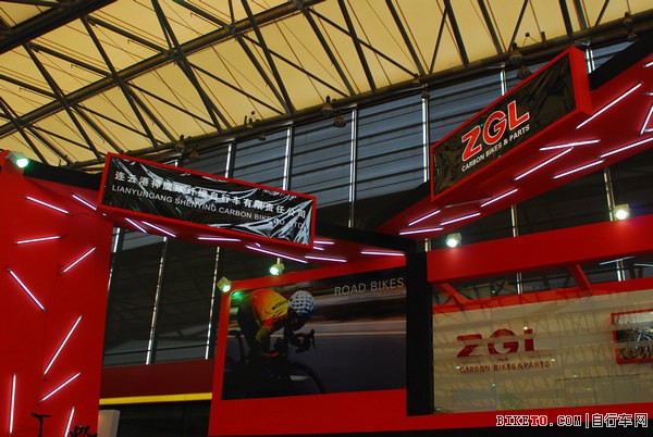 上海展神鹰碳纤