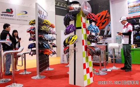 �Ϻ�չ���ʱ�У���ͷ����ŷ������5