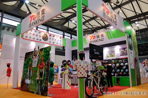 �Ϻ�չ���ʱ�У���ͷ����ŷ������2