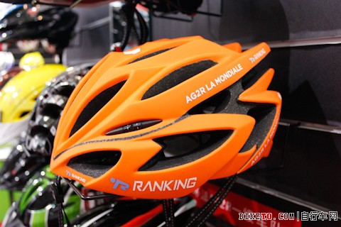 �Ϻ�չ���ʱ�У���ͷ����ŷ������10