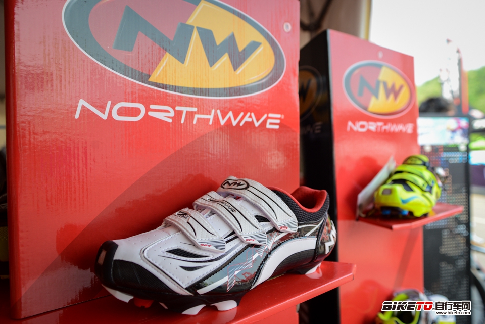 北京高端运动自行车展,北京自行车展,闪电公路自行车赛,老山公路自行车赛,北京老山赛