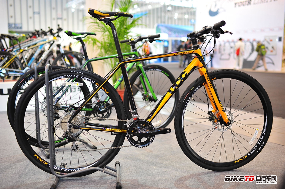 UCC平把公路 UCC平把公路