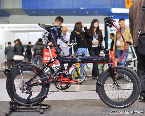 �۵���������չ��Ʒ