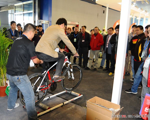 XDS��Ͳ���л