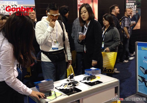 ���˼K1,�����۾�,�����۾�,2014CES,�������ѵ���չ,�����۾�