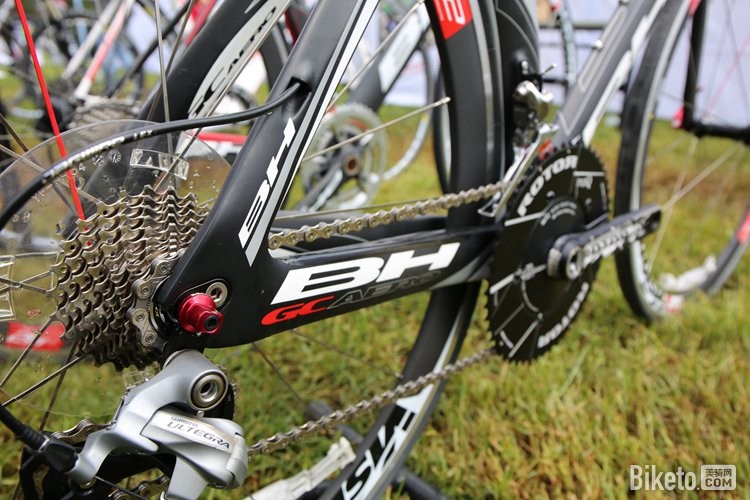 32.BH的TT公路,这是正宗TT3.jpg 32.BH的TT公路,这是正宗TT3.jpg