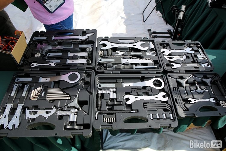 19Super B工具箱三规格.jpg 19Super B工具箱三规格.jpg