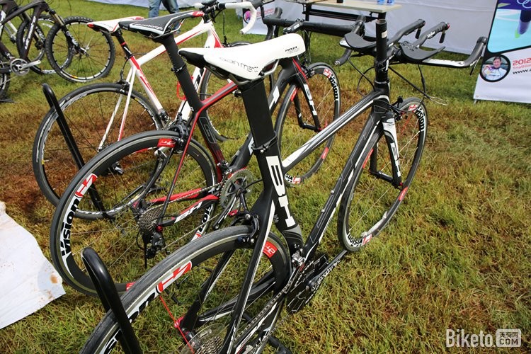 32.BH的TT公路,这是正宗TT2.jpg 32.BH的TT公路,这是正宗TT2.jpg