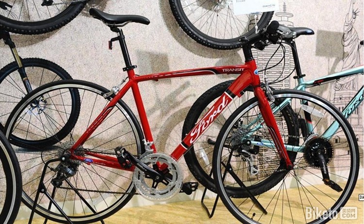 大行公路车.jpg 大行公路车.jpg