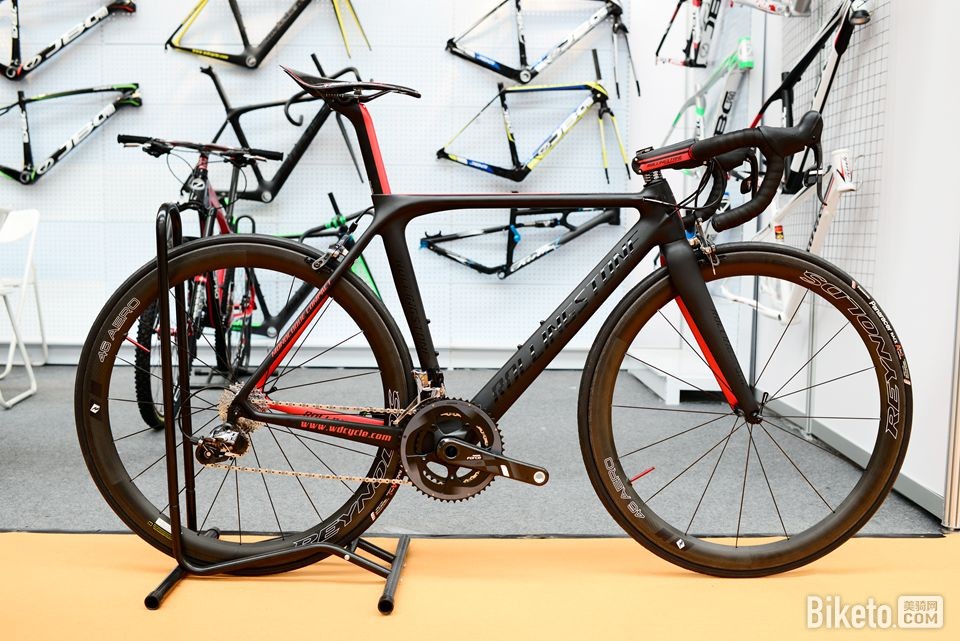 上海唯德 滚石公路车 上海唯德 滚石公路车