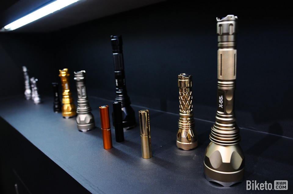 土豪金手电筒 土豪金手电筒