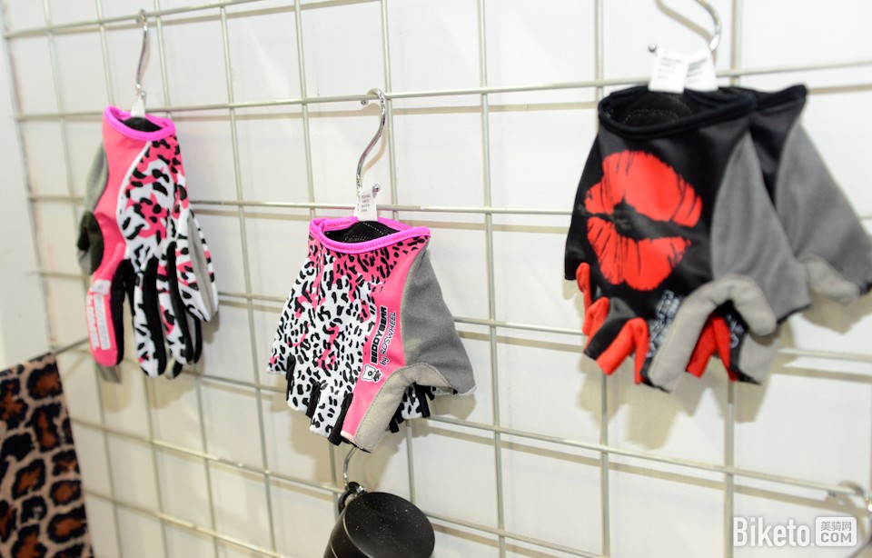 乐炫手套 乐炫手套