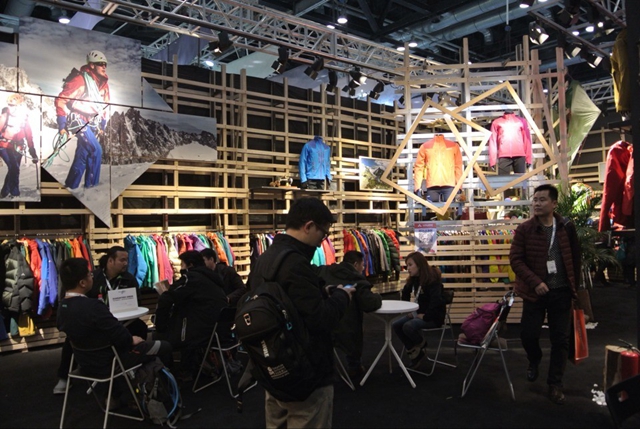 VAUDE���໧����Ʒչ