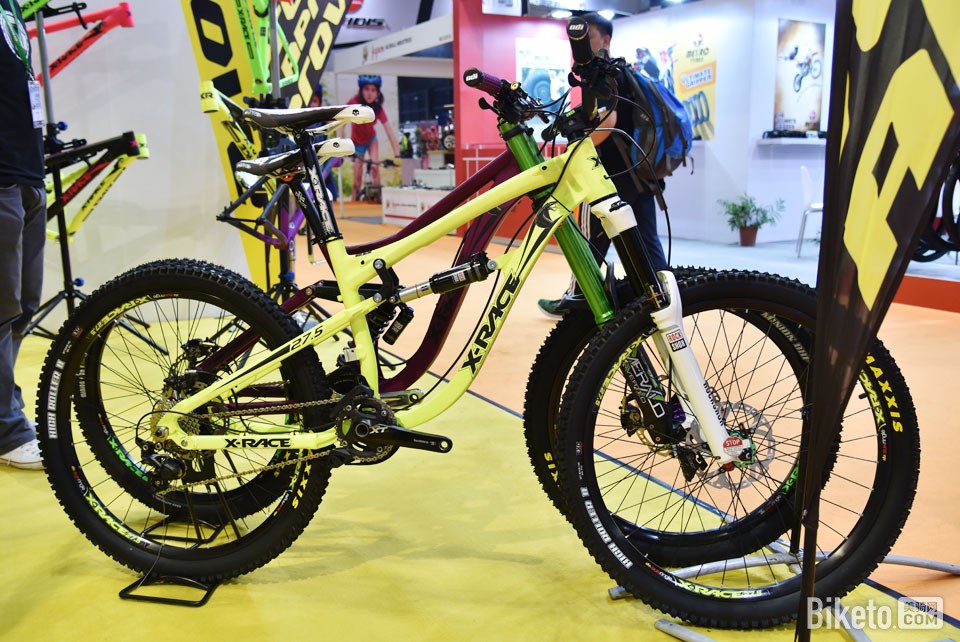 X-RACE.jpg X-RACE.jpg