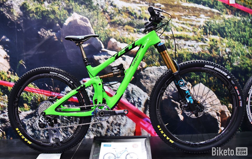 YETI-sb6c.jpg YETI-sb6c.jpg