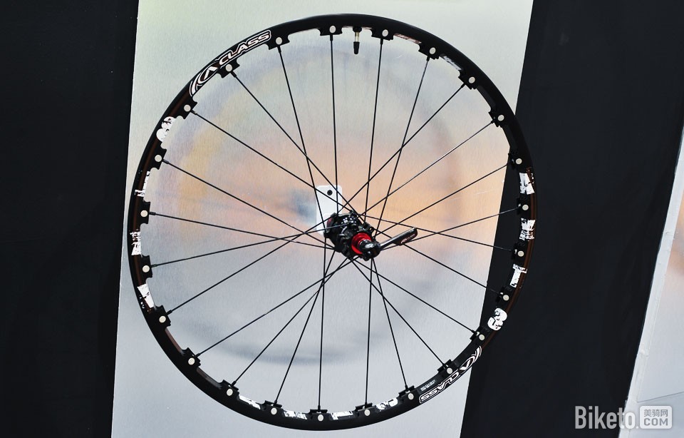 �й�չ������������ɽ����