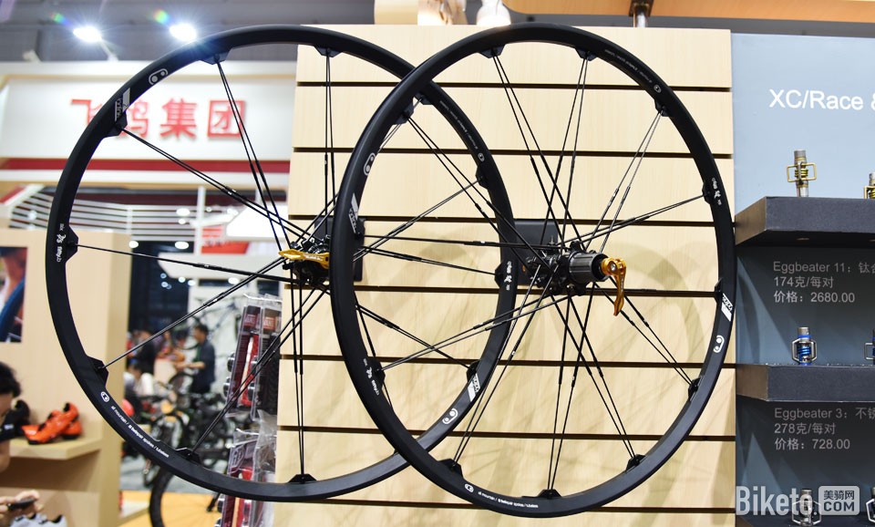 �й�չ������������ɽ����