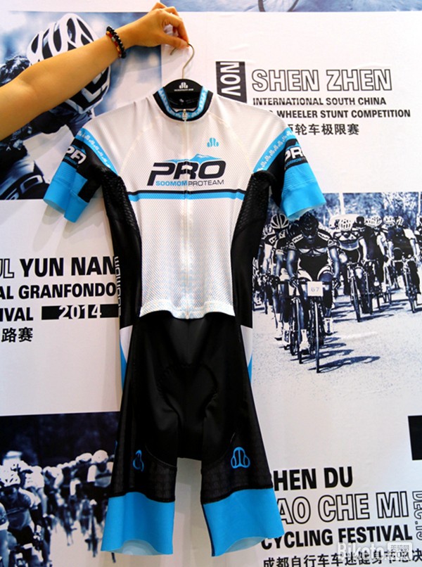 ȫ��ʽ���з�