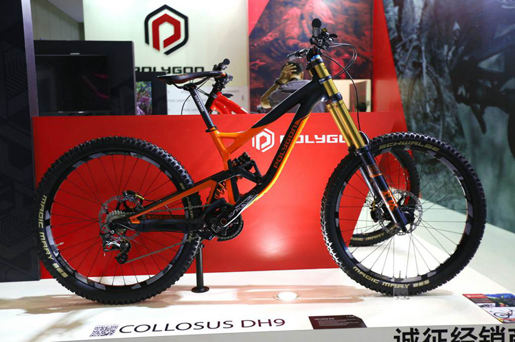 崔西•汉娜携Polygon新作闪耀登场 崔西•汉娜携Polygon新作闪耀登场