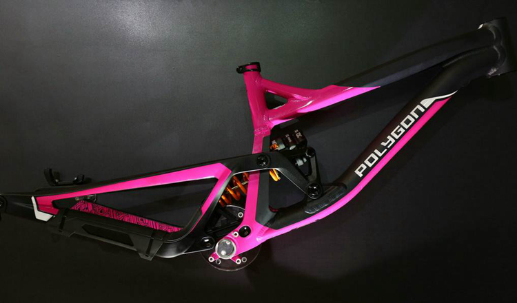 崔西•汉娜携Polygon新作闪耀登场 崔西•汉娜携Polygon新作闪耀登场