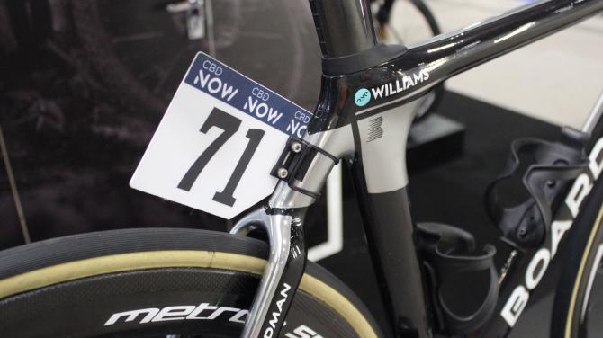 img_8332_670.jpg img_8332_670.jpg