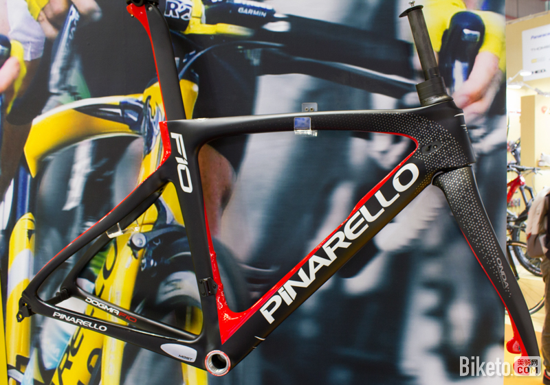 王者驾到!美尼亚带你剖析Pinarello Dogma F10细节 王者驾到!美尼亚带你剖析Pinarello Dogma F10细节