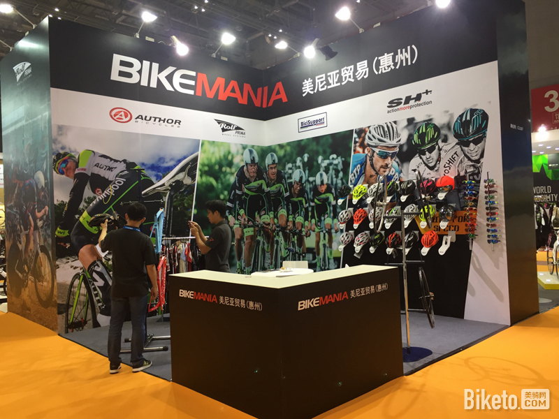 王者驾到!美尼亚带你剖析Pinarello Dogma F10细节 王者驾到!美尼亚带你剖析Pinarello Dogma F10细节